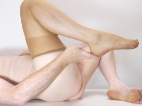 Amateur chick strips down to bare all and tease with her pantyhose