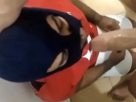 Turista safada pediu e pagou pro putozorj trasformar ela em puta no carnaval, usei, comi e leitei - completo no meu site www.putozorj.com e aqui no meu xvideo red