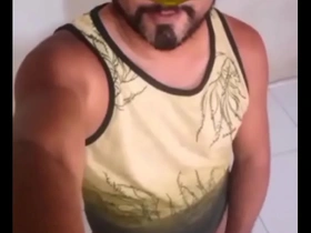 Vem sentar no meu pau