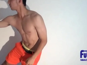 Staff recommendation! an active member of a sports team! a pure boy with a macho body and cute short hair! : see more→https://bit.ly/eaglegay