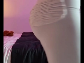 Karen calab muy puta